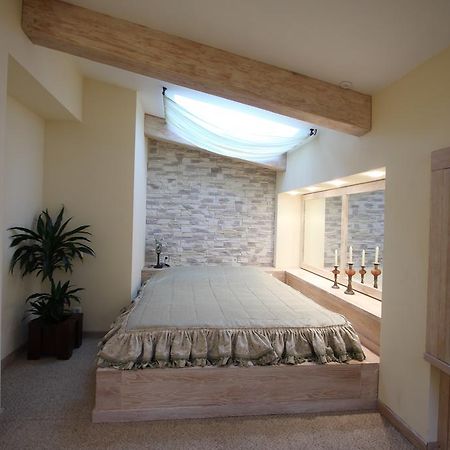 Park-Hotel Butenko Stable Protsev 外观 照片